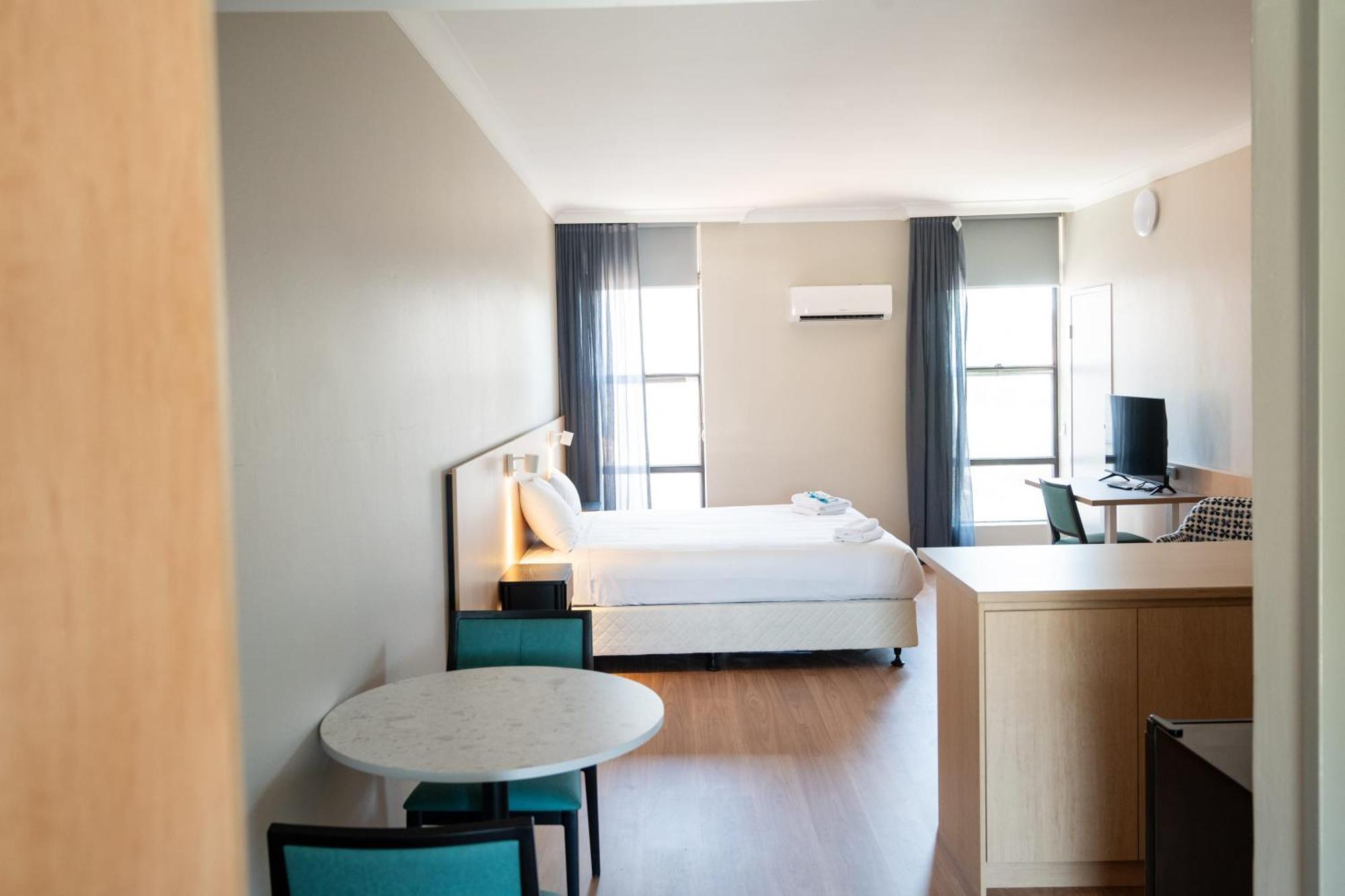 El Toro Motel Warwick Farm Extérieur photo